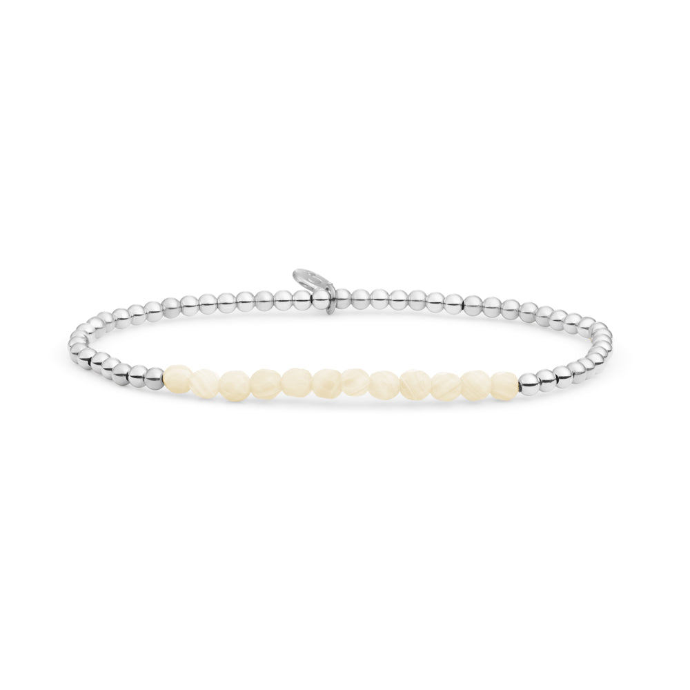Zilveren armband met een rij echte agaat edelstenen in een beige kleur Sparkling Jewels #kleur_zilver
